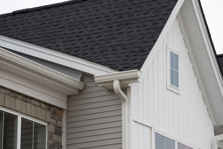 How Soft Washing Protects Your Roof and Siding from Damage